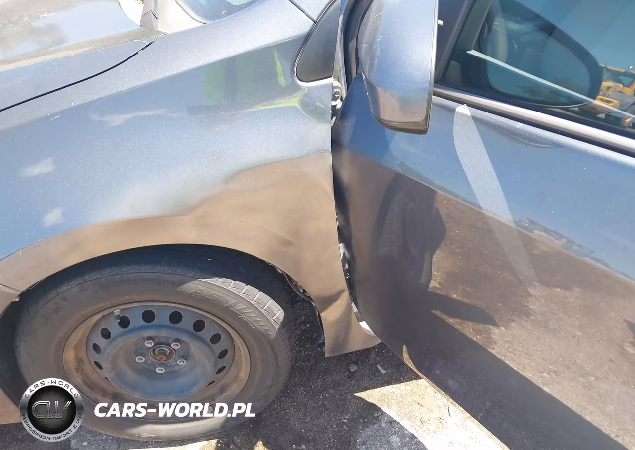 2015 Toyota Corolla L VIN:2T1BURHE9FC248506 - 17