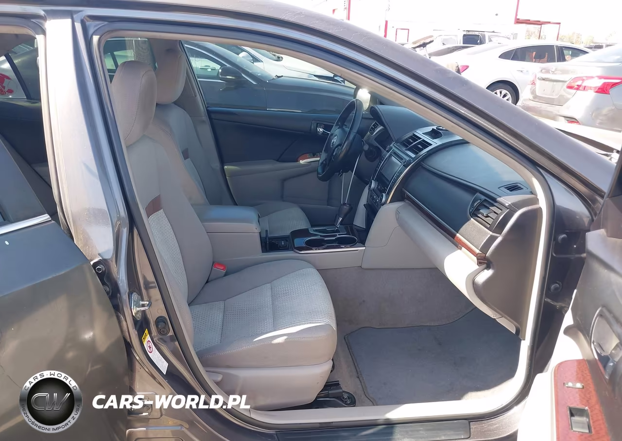 2014 Toyota Camry Xle VIN:4T4BF1FK3ER384895 - 5