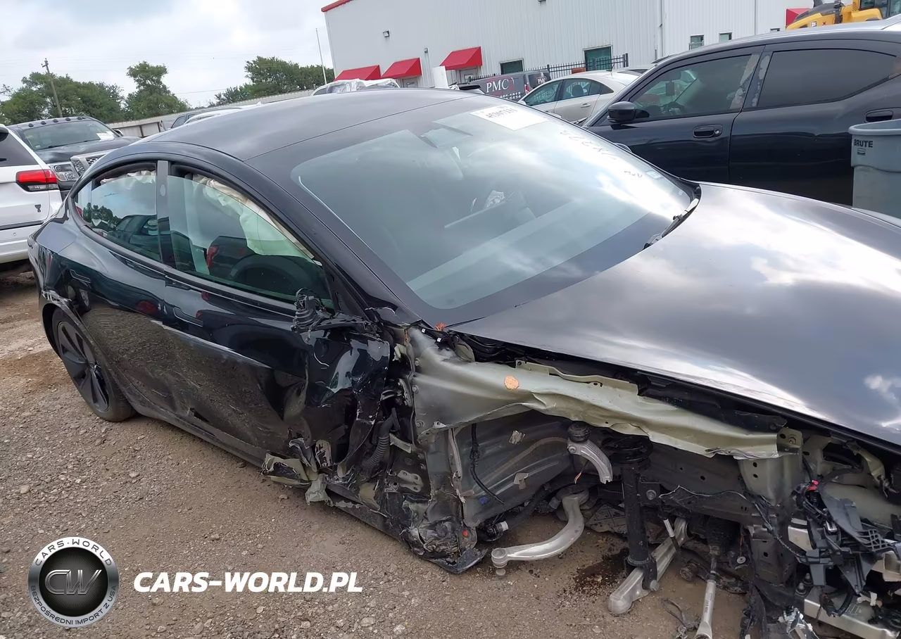 2025 Tesla Model 3 Long Range Rear-Wheel Drive-Standard Rear-Wheel Drive VIN:5YJ3E1EA6SF072928 - 14