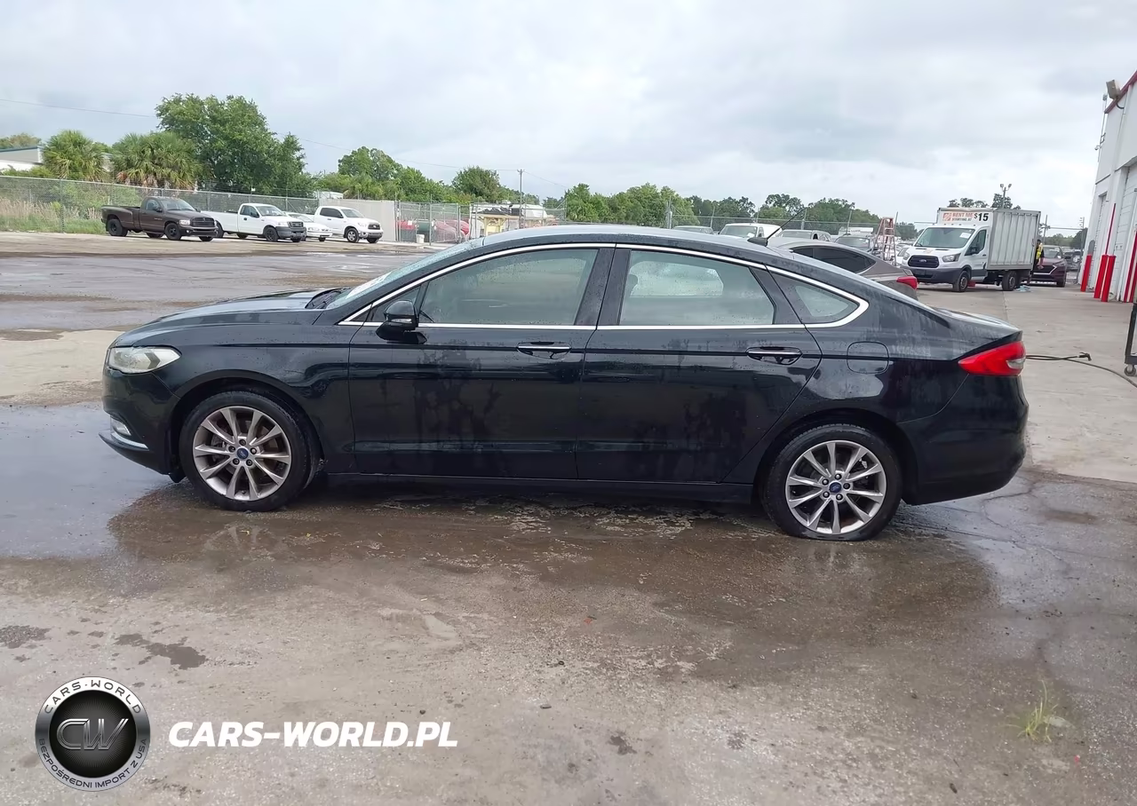 2017 Ford Fusion Se VIN:3FA6P0HDXHR250313 - 14