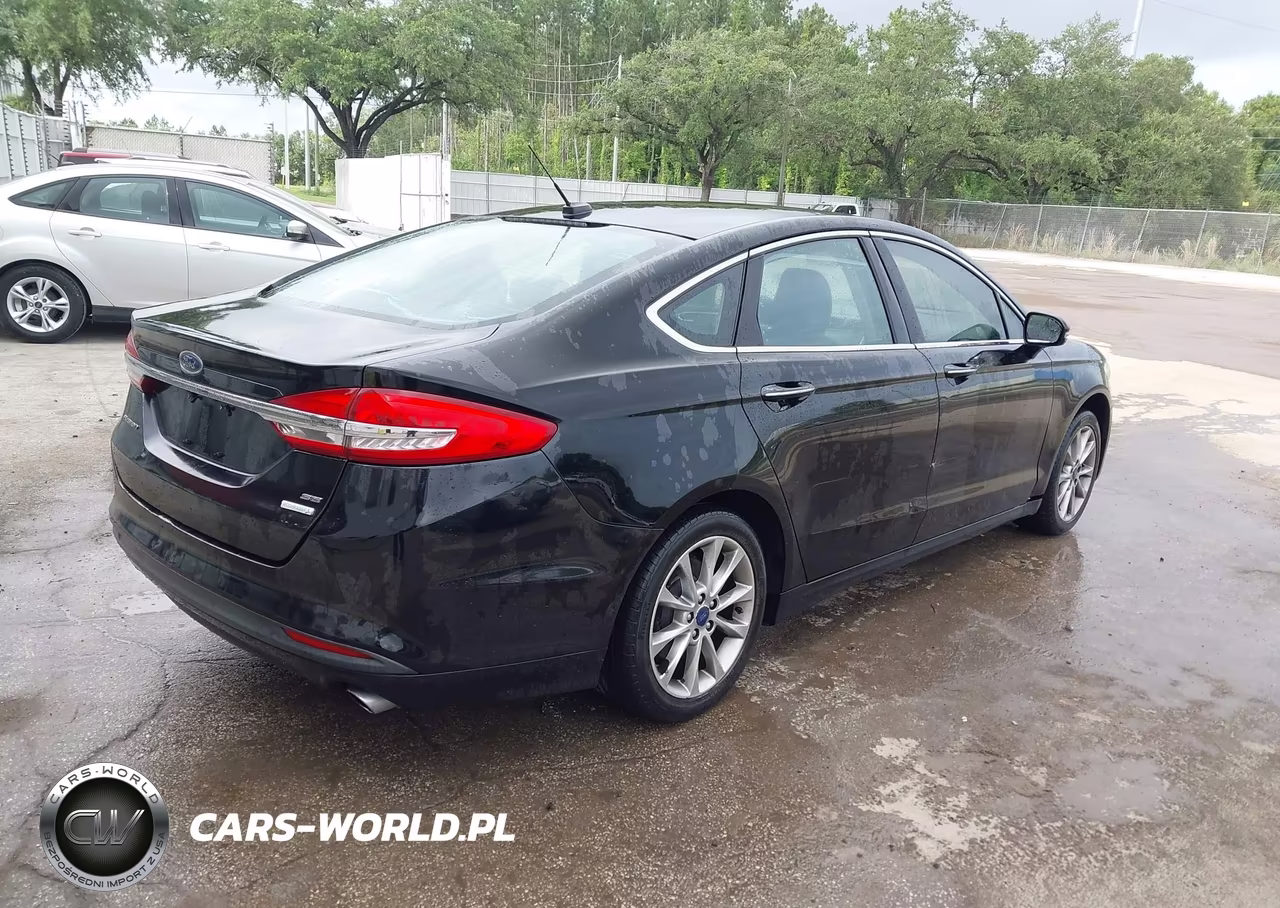2017 Ford Fusion Se VIN:3FA6P0HDXHR250313 - 4