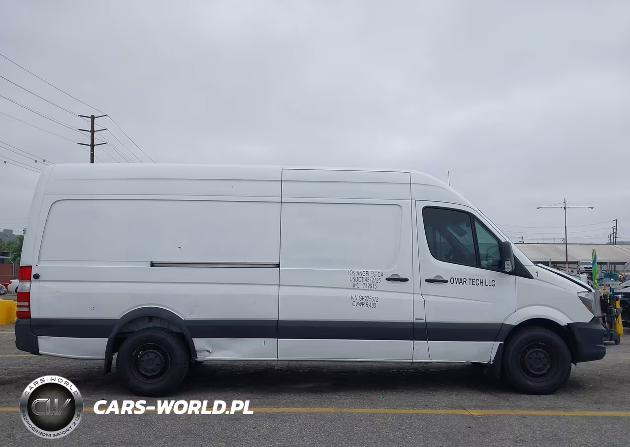 2016 Mercedes-Benz Sprinter 2500 High Roof VIN:WD3PE8DD8GP275672 - 14