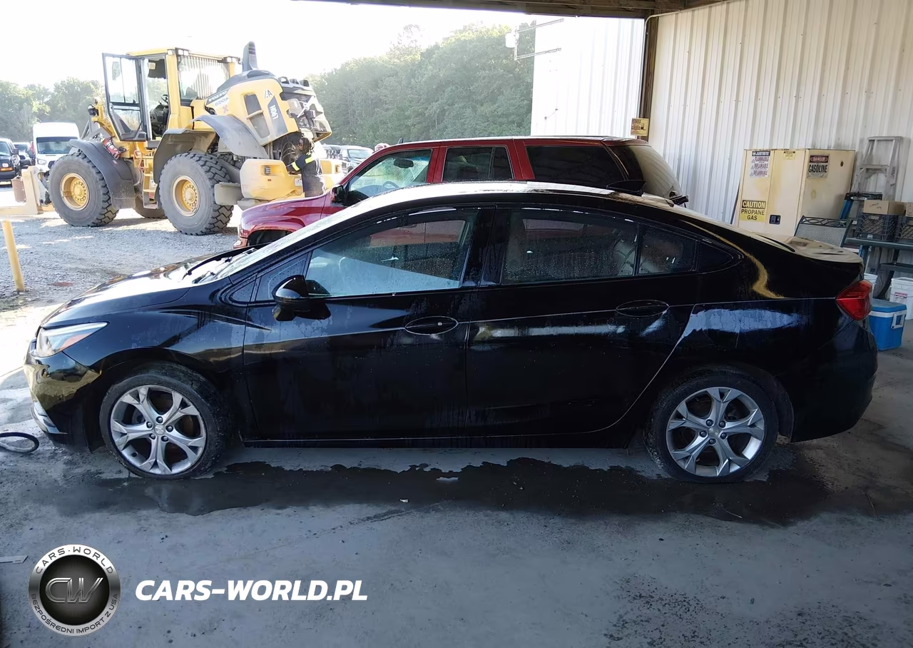 2017 Chevrolet Cruze Premier Auto VIN:1G1BF5SM6H7201014 - 14