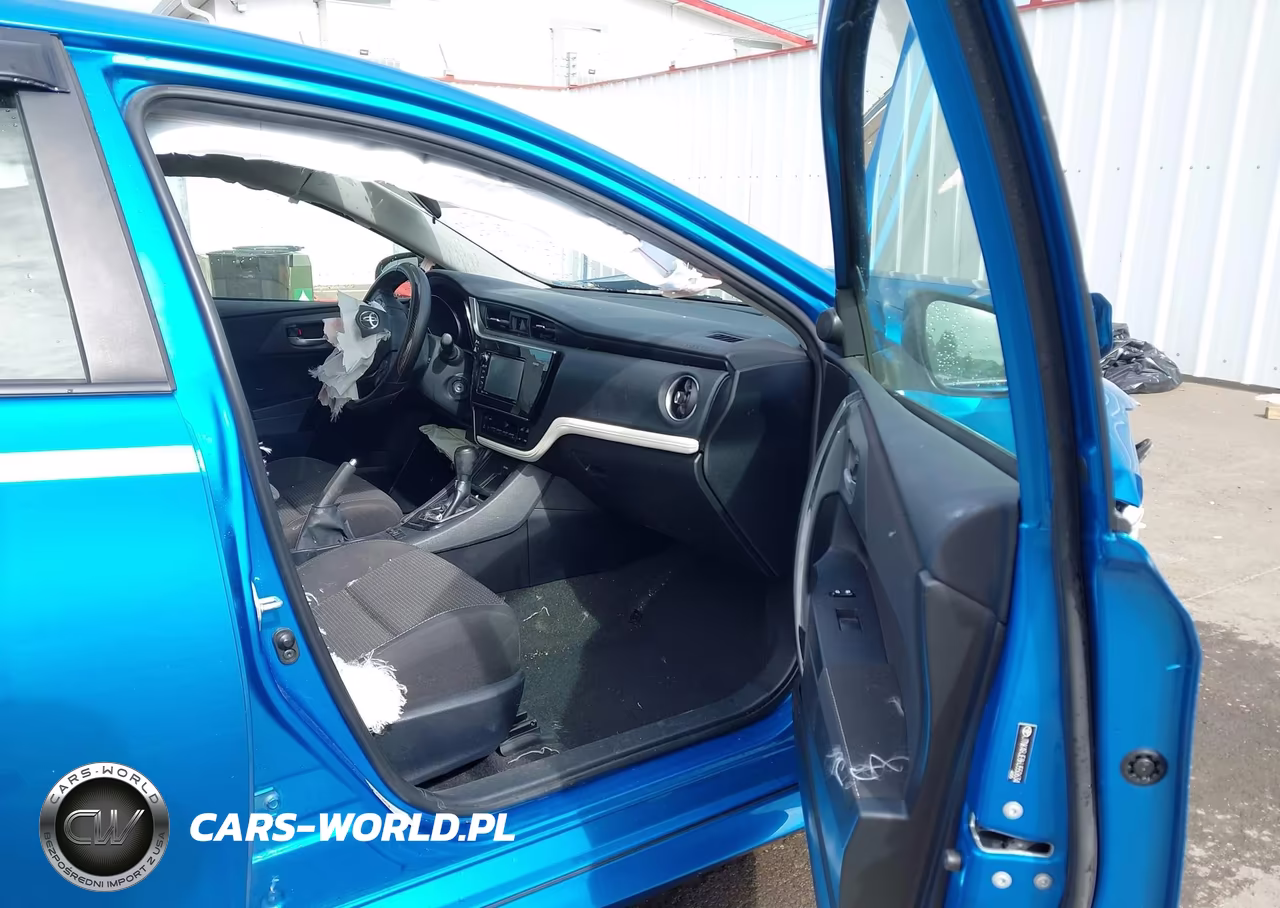 2017 Toyota Corolla Im VIN:JTNKARJE8HJ550634 - 5