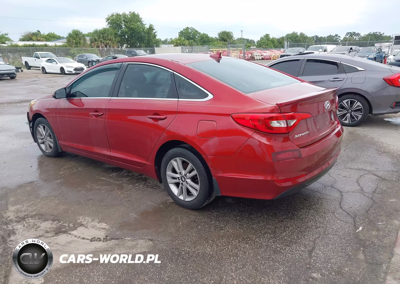 2015 Hyundai Sonata Se VIN:5NPE24AF7FH222461 - 3