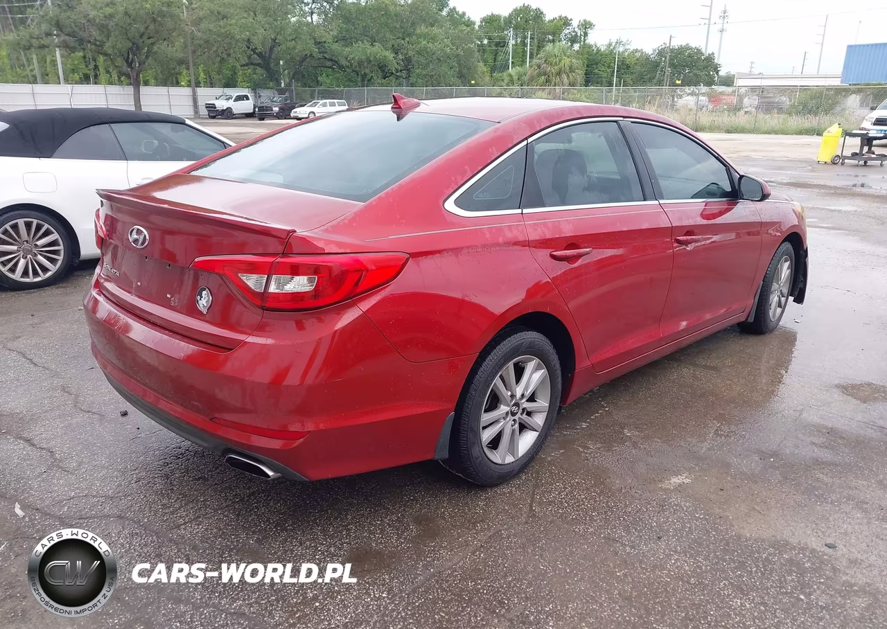 2015 Hyundai Sonata Se VIN:5NPE24AF7FH222461 - 4