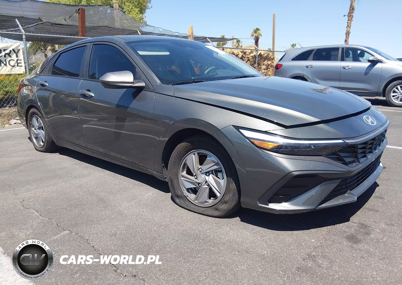 2025 Hyundai Elantra Se – zdjęcie 1 z 16