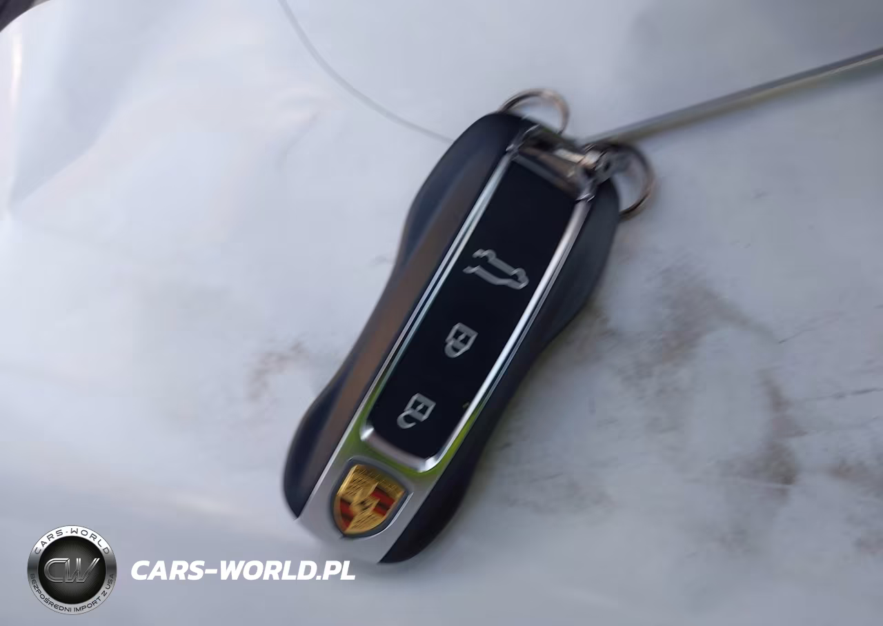 2026 Porsche Cayenne Coupe VIN:WP1BA2AY9TDA36142 - 11