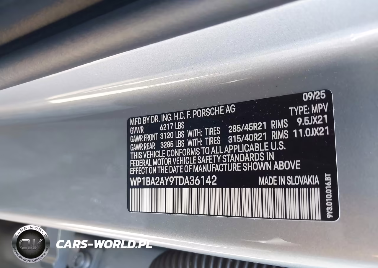 2026 Porsche Cayenne Coupe VIN:WP1BA2AY9TDA36142 - 9