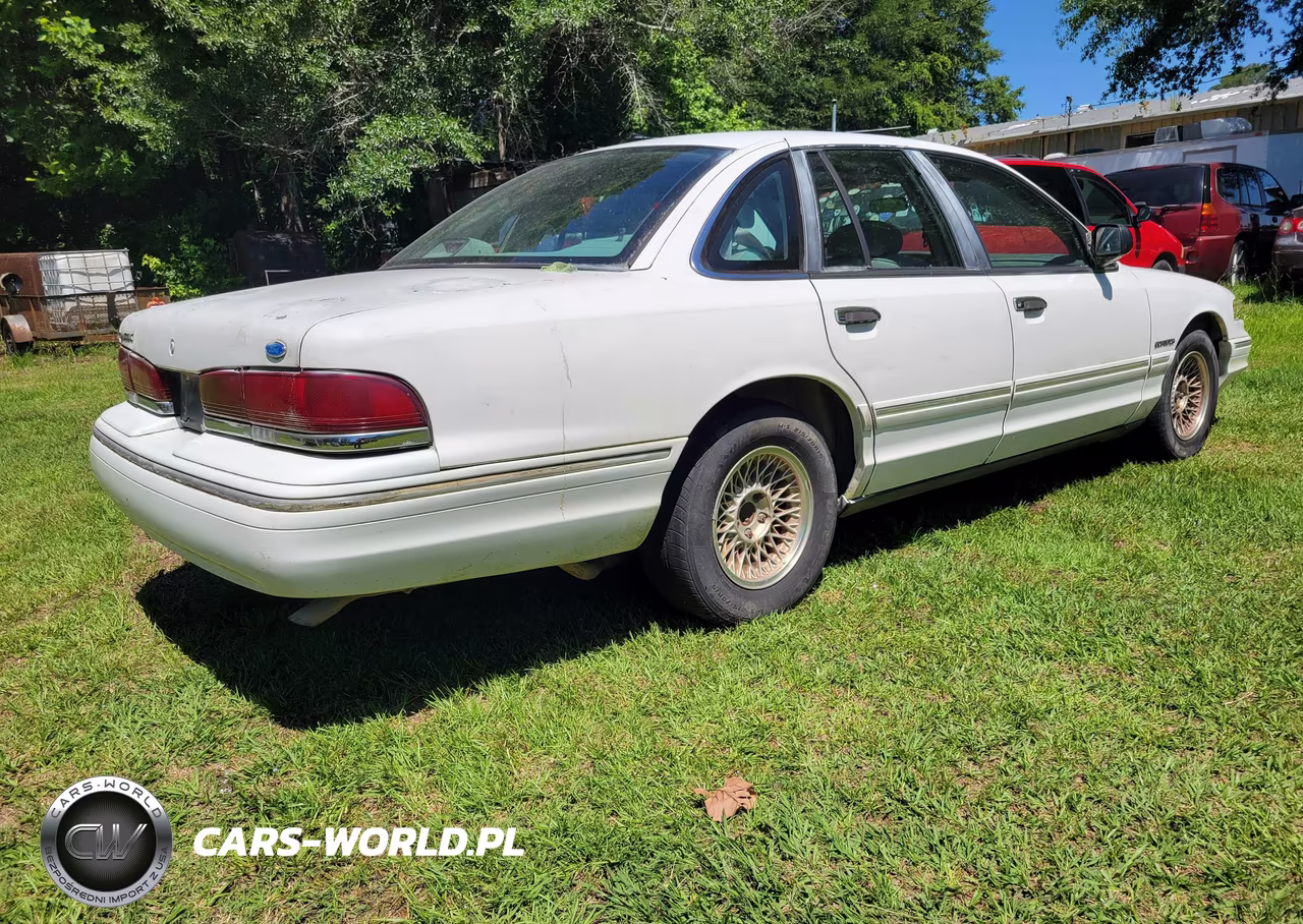 1995 Ford Crown Victoria Lx VIN:2FALP74W2SX102264 - 4