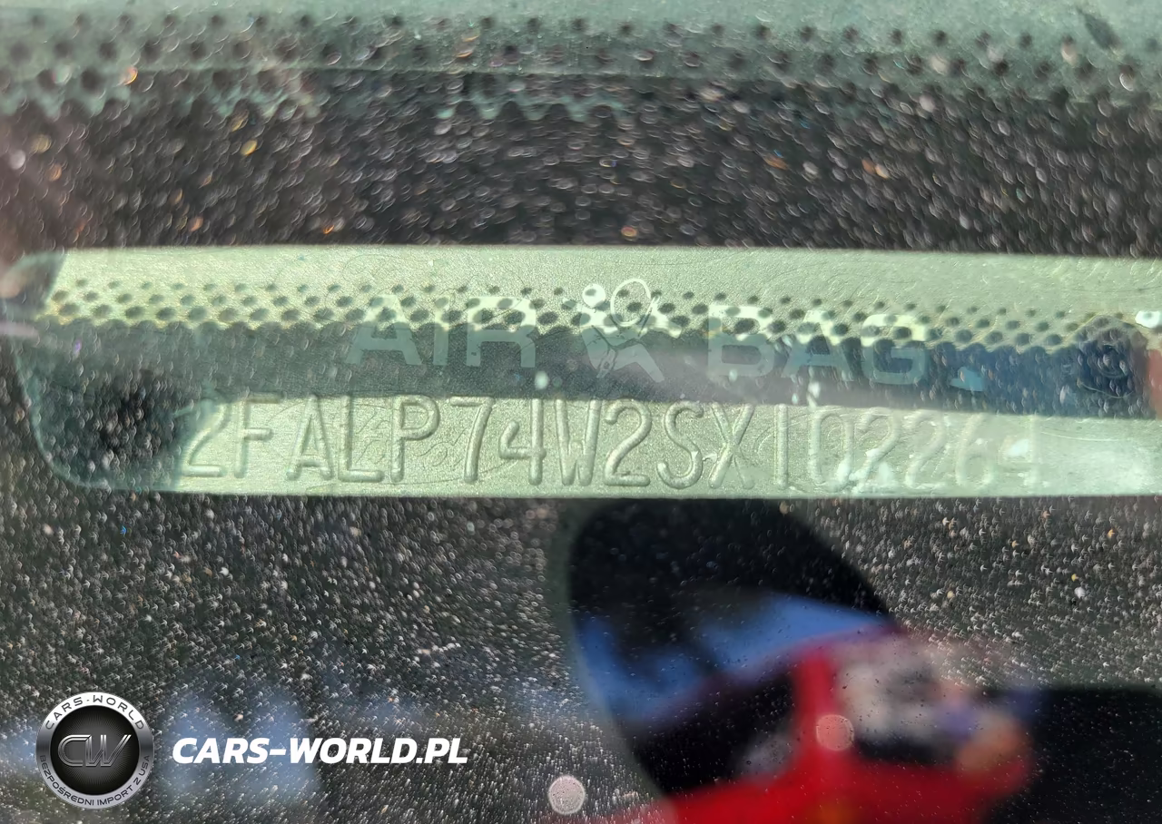 1995 Ford Crown Victoria Lx VIN:2FALP74W2SX102264 - 9
