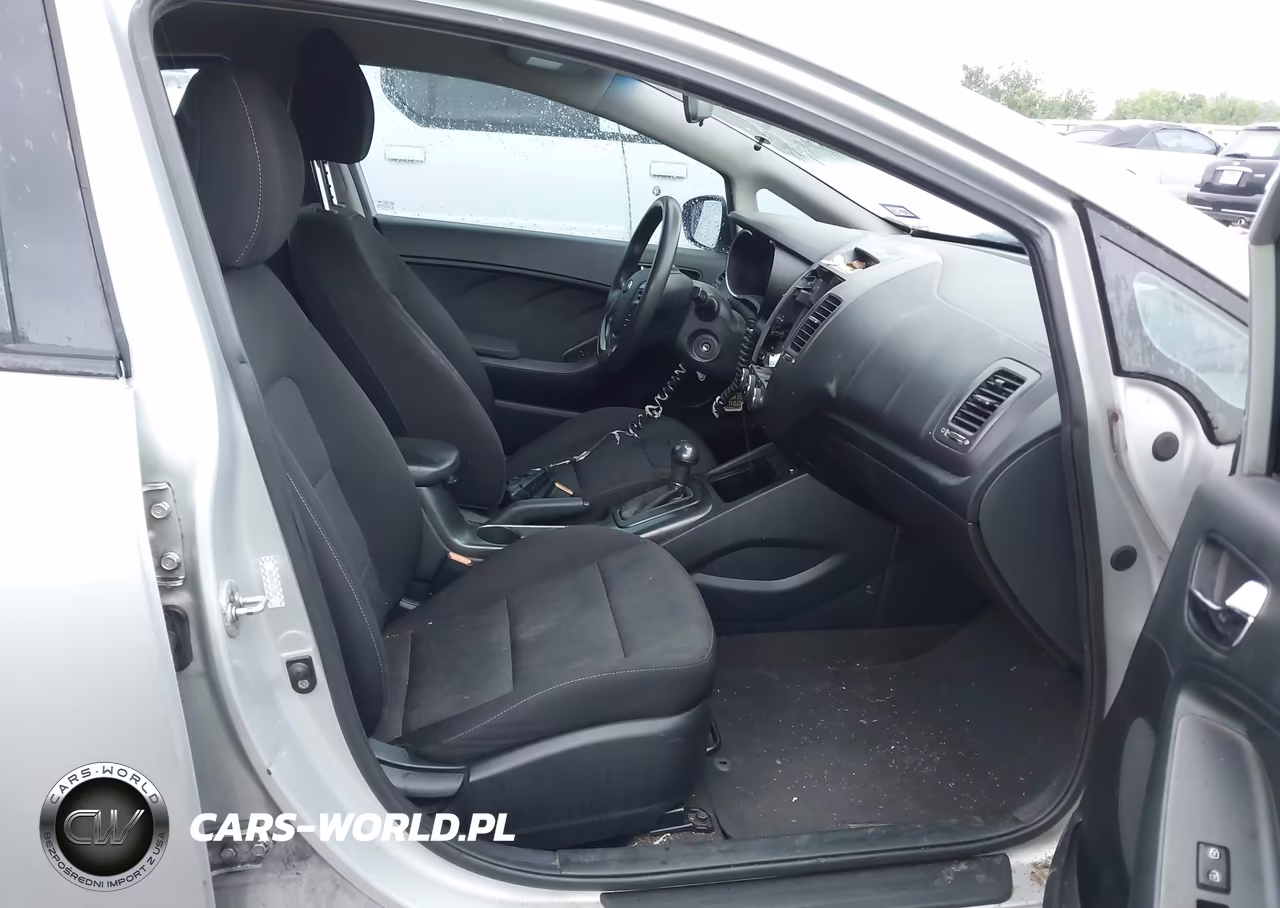2016 Kia Forte Lx VIN:KNAFK4A67G5576905 - 5