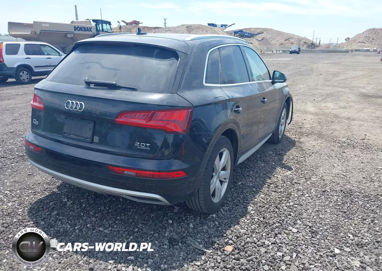 2018 Audi Q5 2.0T Premium-2.0T Tech Premium VIN:WA1BNAFY3J2176604 - 4