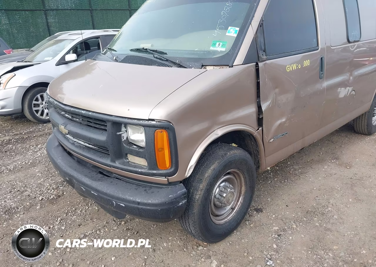 2001 Chevrolet Express VIN:1GCHG35R011101784 - 6