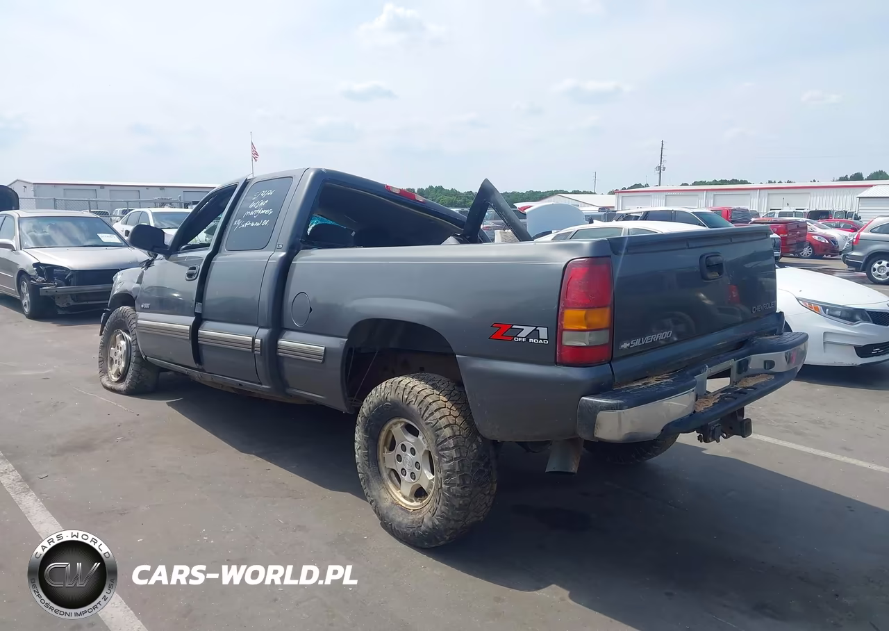 2002 Chevrolet Silverado 1500 Ls VIN:1GCEK19T42E258028 - 3