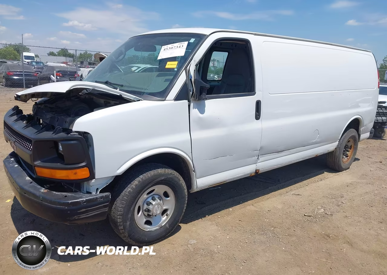 2015 Chevrolet Express 3500 Work Van VIN:1GCZGUCG6F1240627 - 2