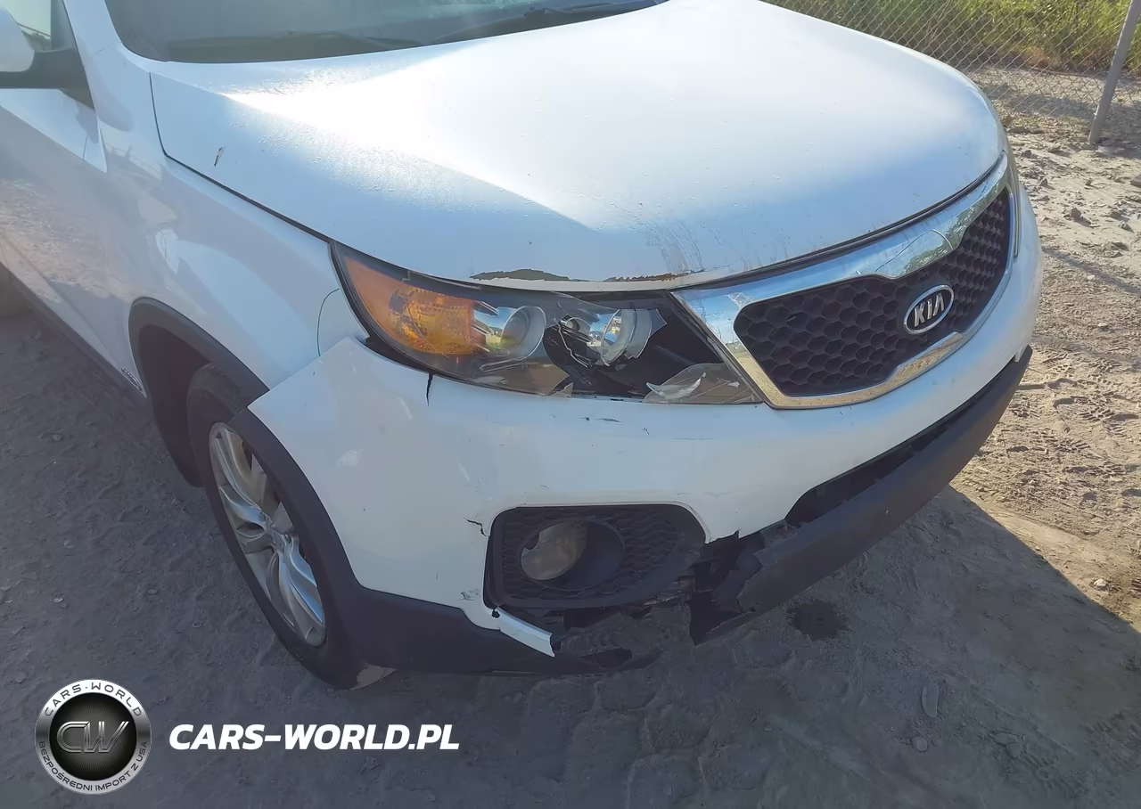 2011 Kia Sorento Lx V6 VIN:5XYKTDA26BG113133 - 6