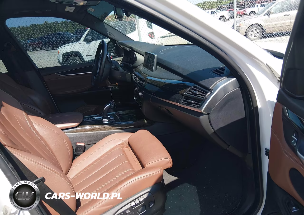 2018 BMW X5 xDrive35I VIN:5UXKR0C5XJ0Y05428 - 5