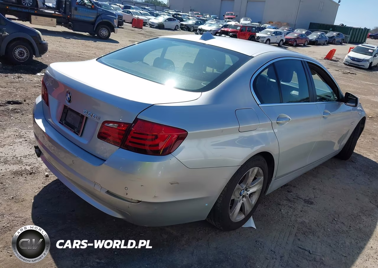 2012 BMW 528I VIN:WBAXG5C56CDX01859 - 4