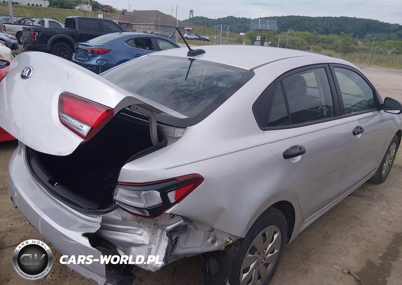 2018 Kia Rio Lx VIN:3KPA24AB9JE086472 - 4