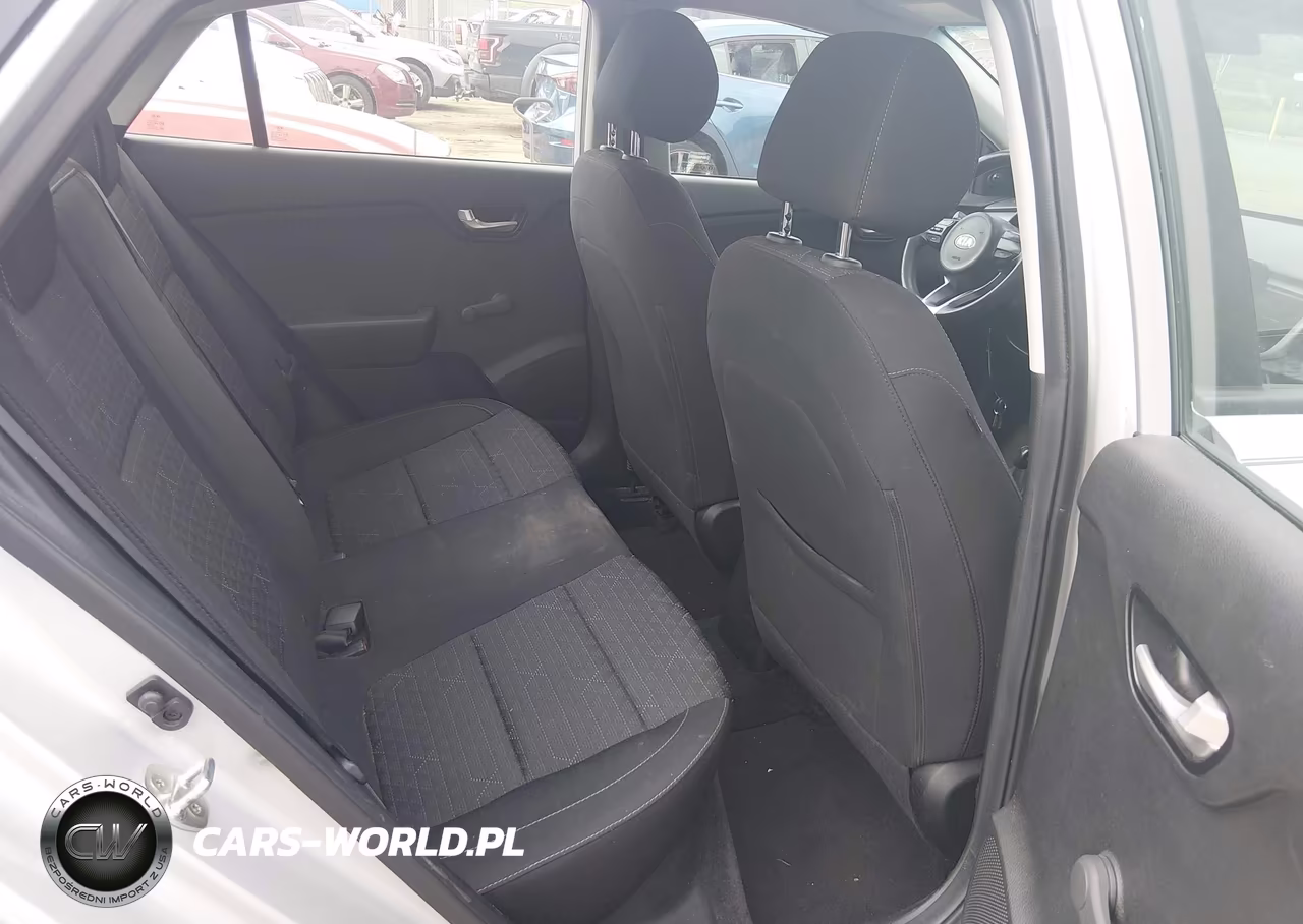 2018 Kia Rio Lx VIN:3KPA24AB9JE086472 - 8