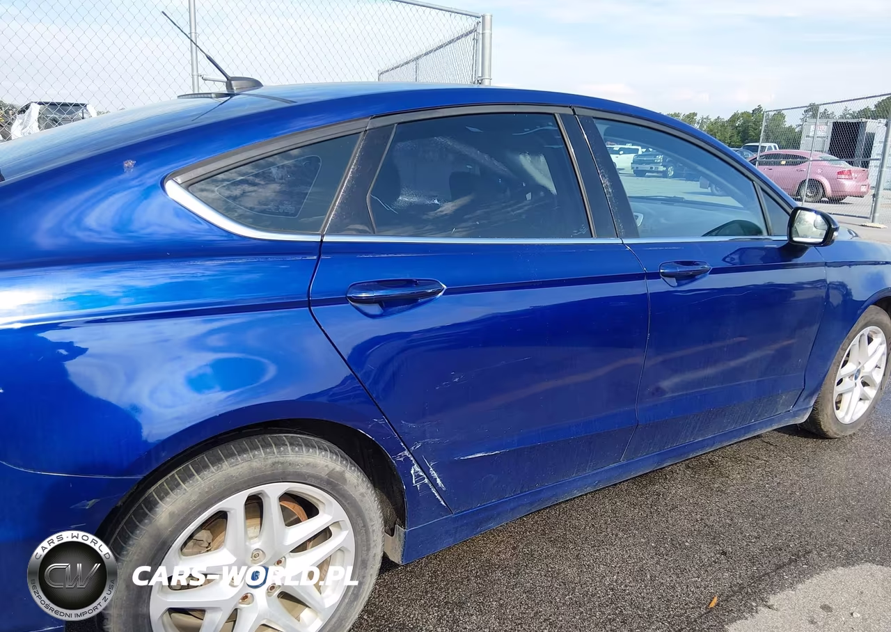 2014 Ford Fusion Se VIN:1FA6P0H79E5370077 - 6