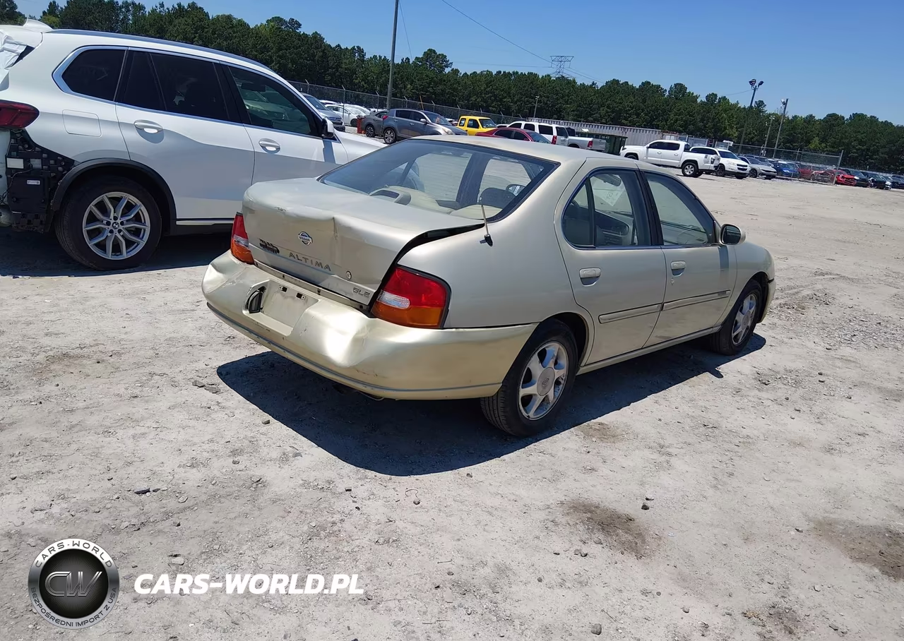 1999 Nissan Altima Gle-Gxe-Se-Se-L-Xe VIN:1N4DL01D8XC260042 - 4