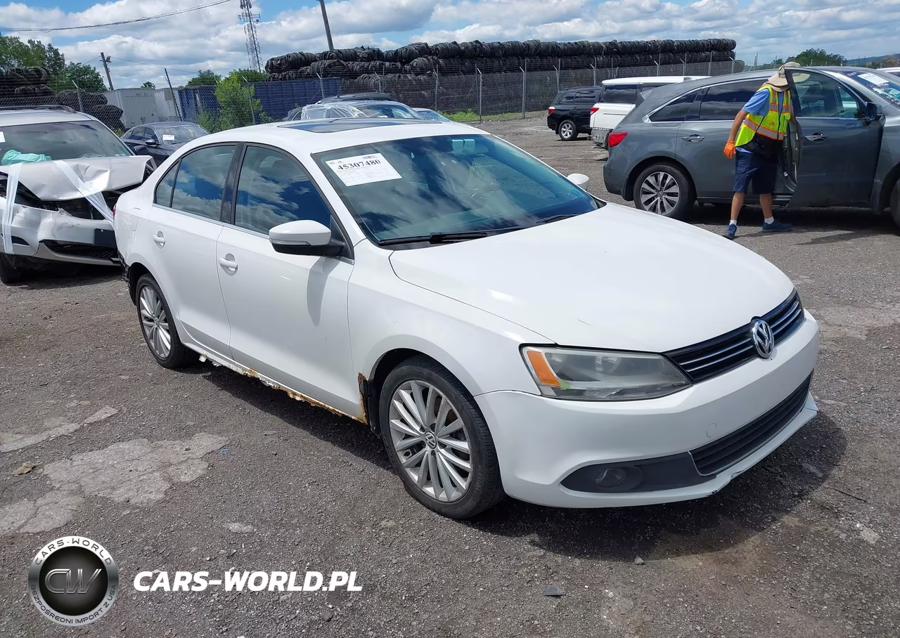 2011 Volkswagen Jetta 2.5L Sel – zdjęcie 1 z 13