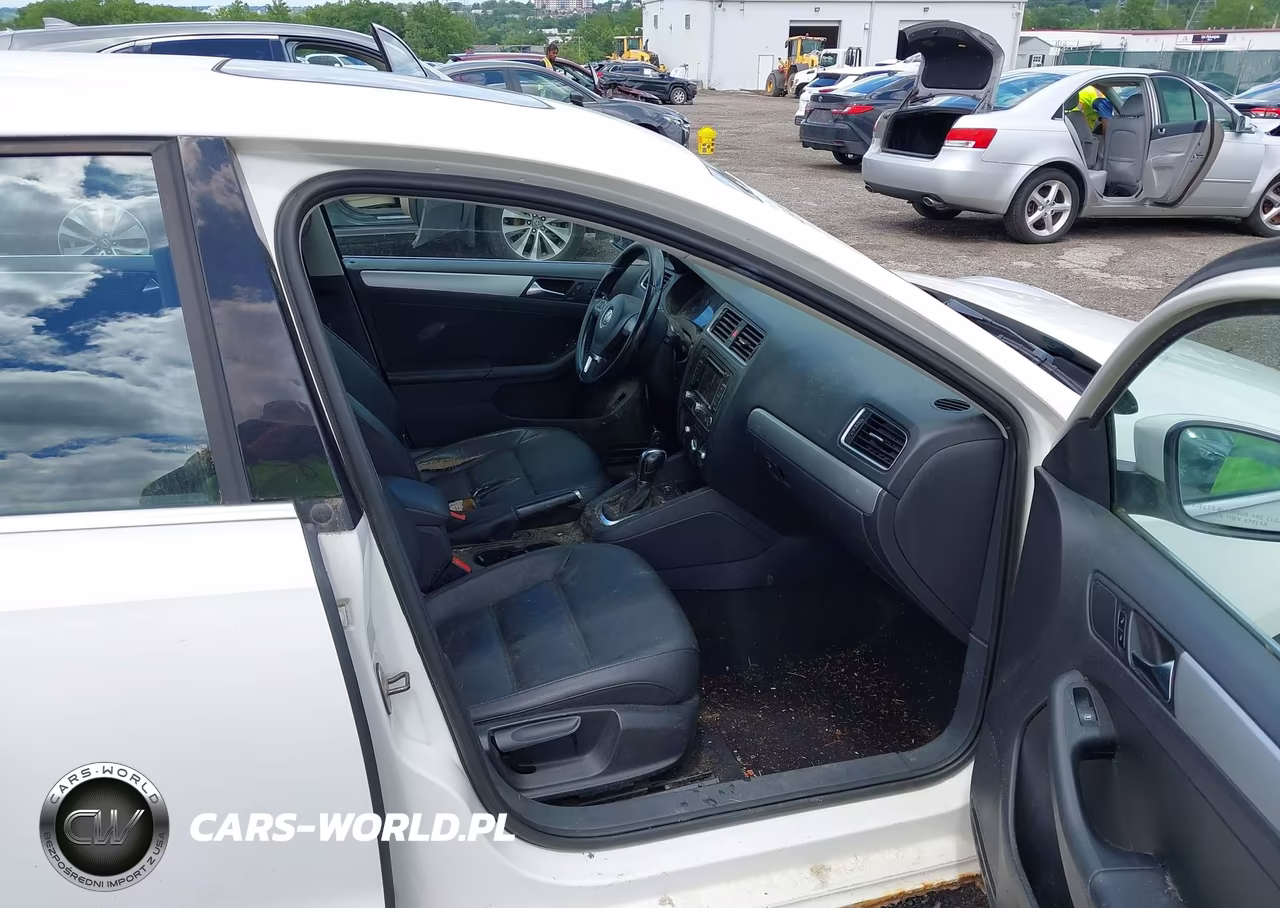 2011 Volkswagen Jetta 2.5L Sel VIN:3VWLZ7AJ4BM303587 - 5