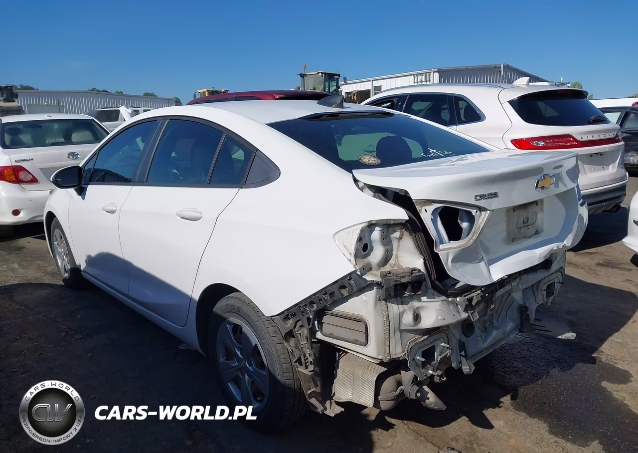 2018 Chevrolet Cruze Ls Auto VIN:1G1BC5SMXJ7128373 - 3