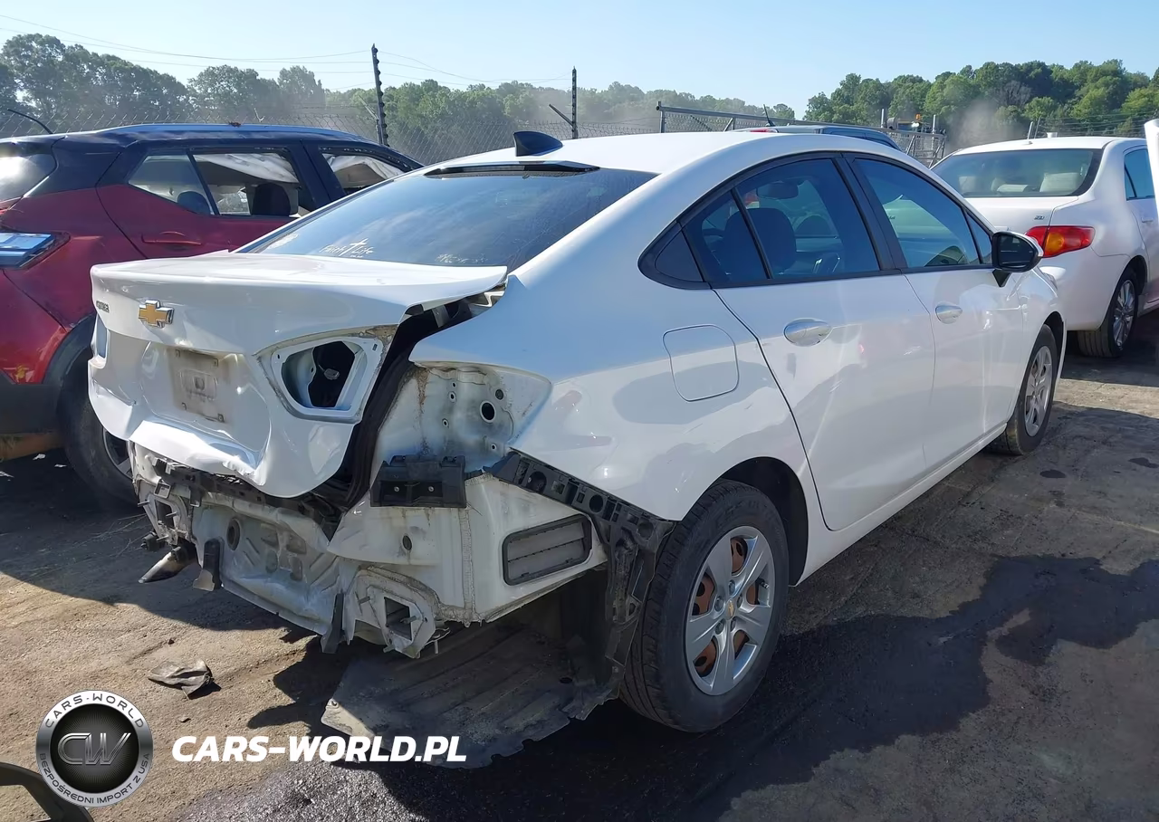 2018 Chevrolet Cruze Ls Auto VIN:1G1BC5SMXJ7128373 - 4
