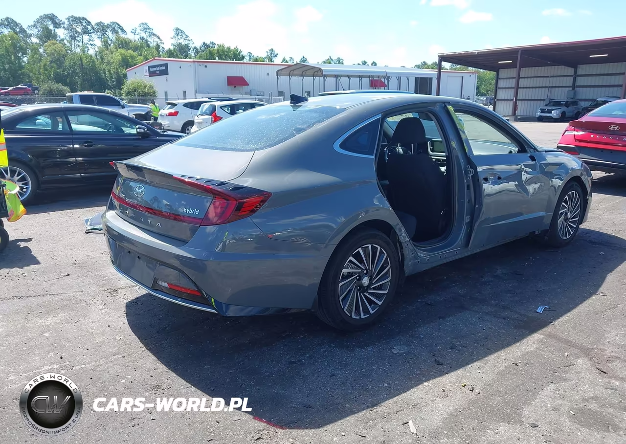 2023 Hyundai Sonata Hybrid Sel VIN:KMHL34JJXPA066302 - 4