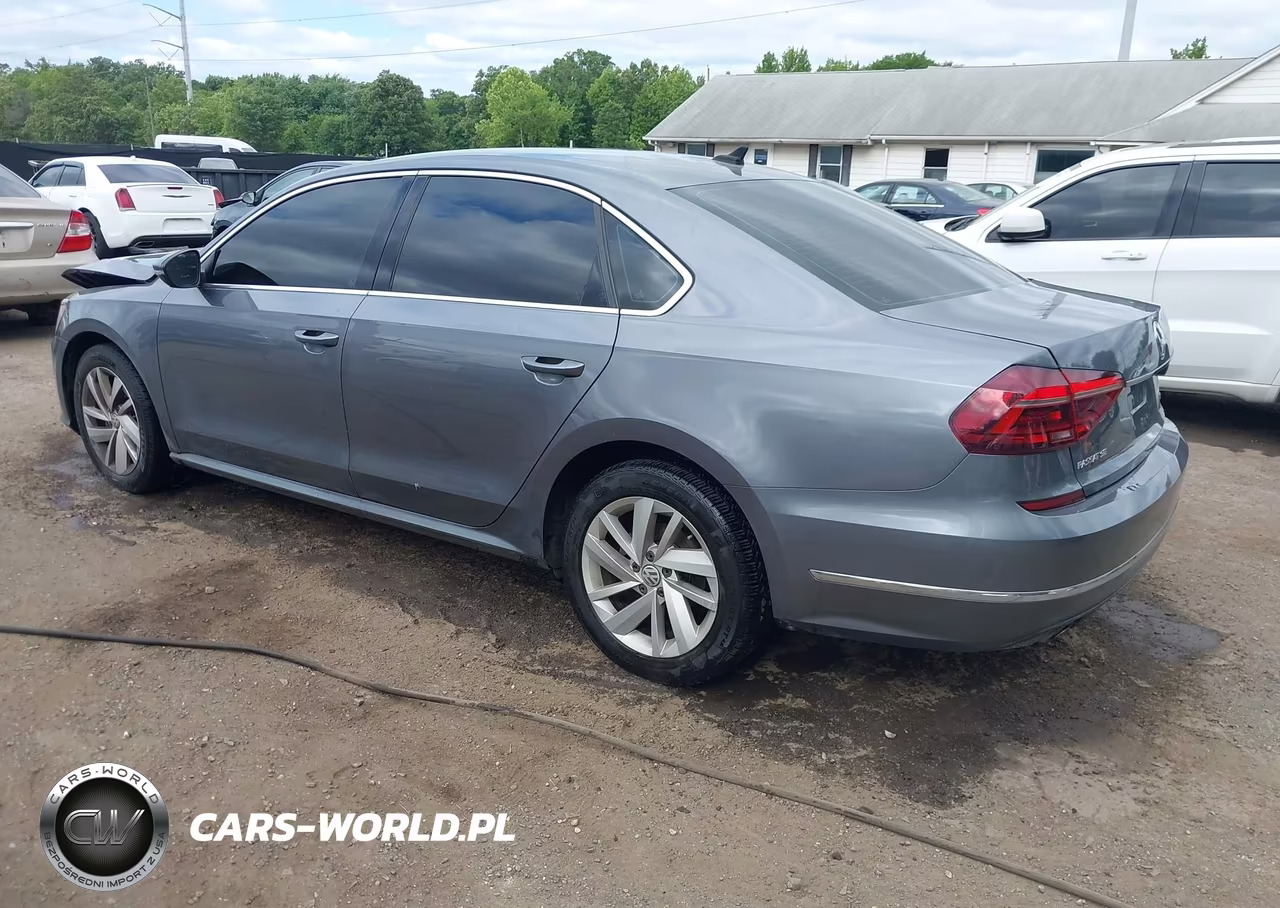 2018 Volkswagen Passat 2.0T Se VIN:1VWBA7A31JC023775 - 3