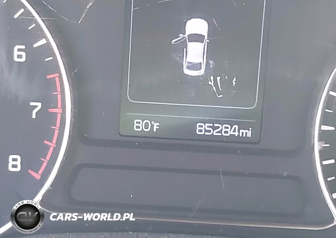 2018 Kia Forte Lx VIN:3KPFL4A77JE215761 - 15