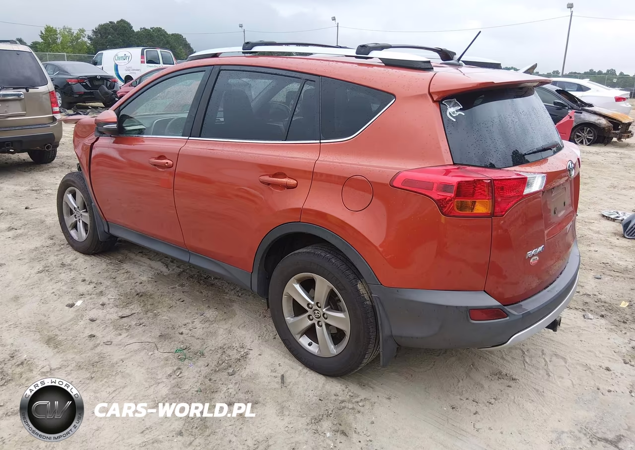 2015 Toyota Rav4 Xle VIN:JTMWFREV2FJ042125 - 3