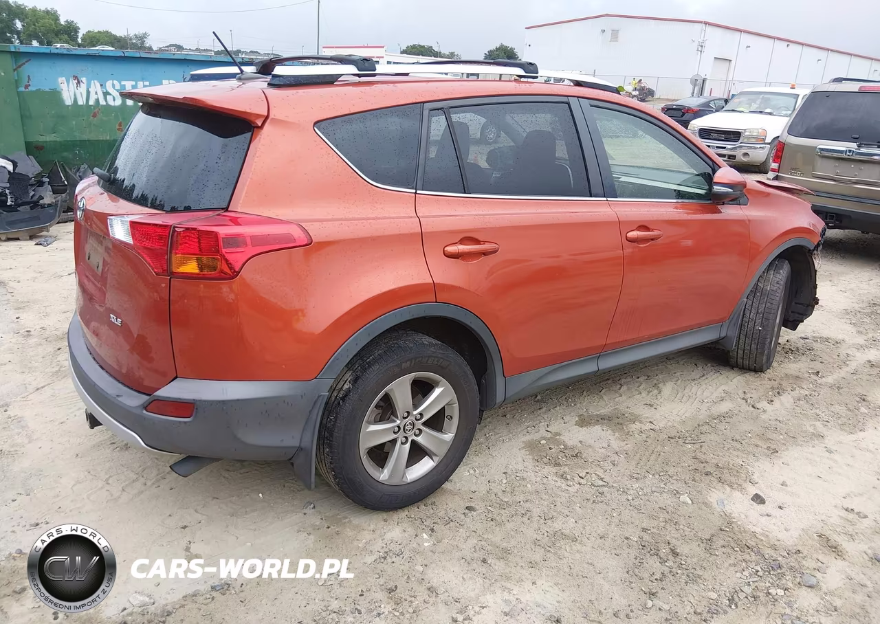 2015 Toyota Rav4 Xle VIN:JTMWFREV2FJ042125 - 4