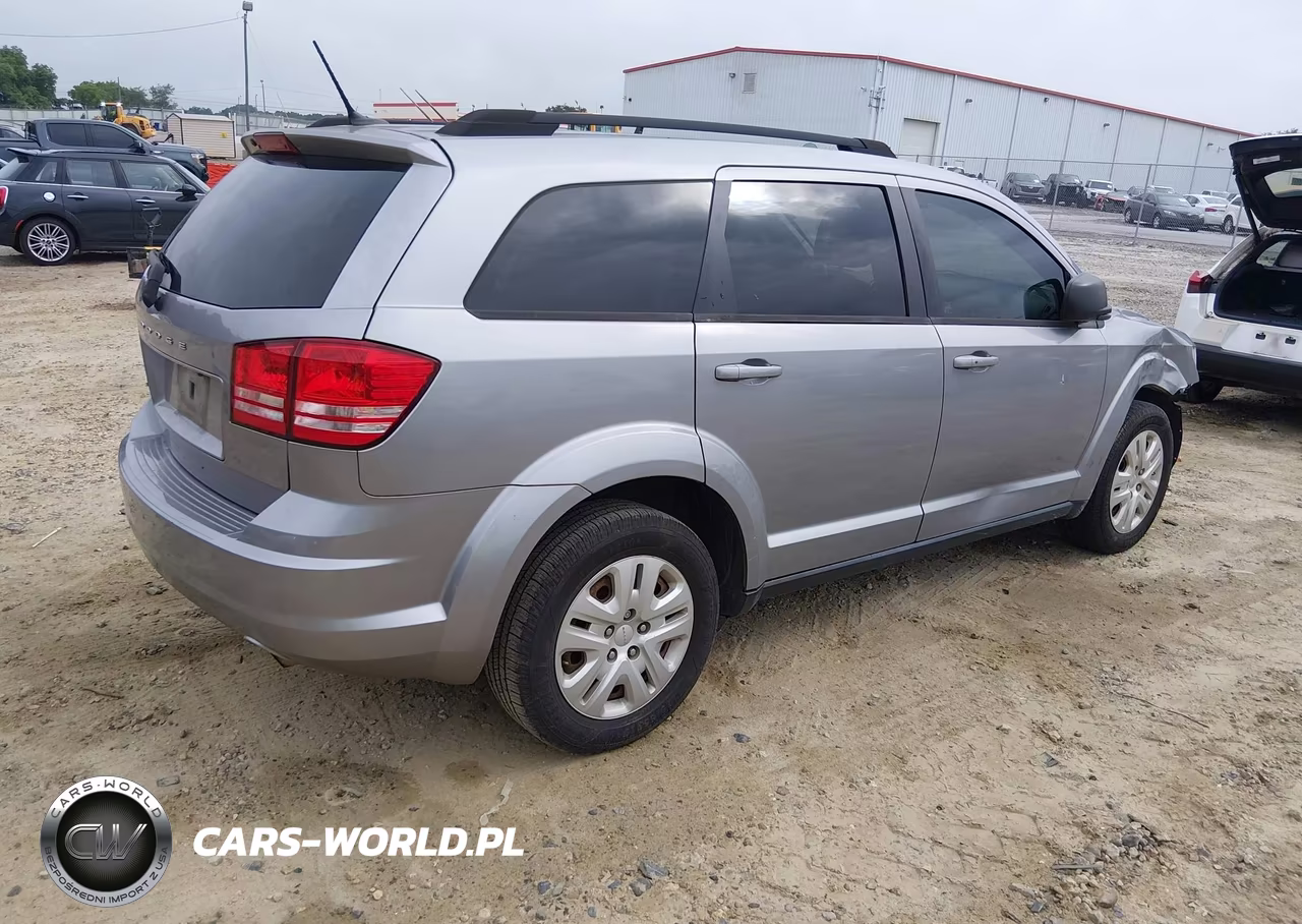 2018 Dodge Journey Se VIN:3C4PDCAB4JT187090 - 4