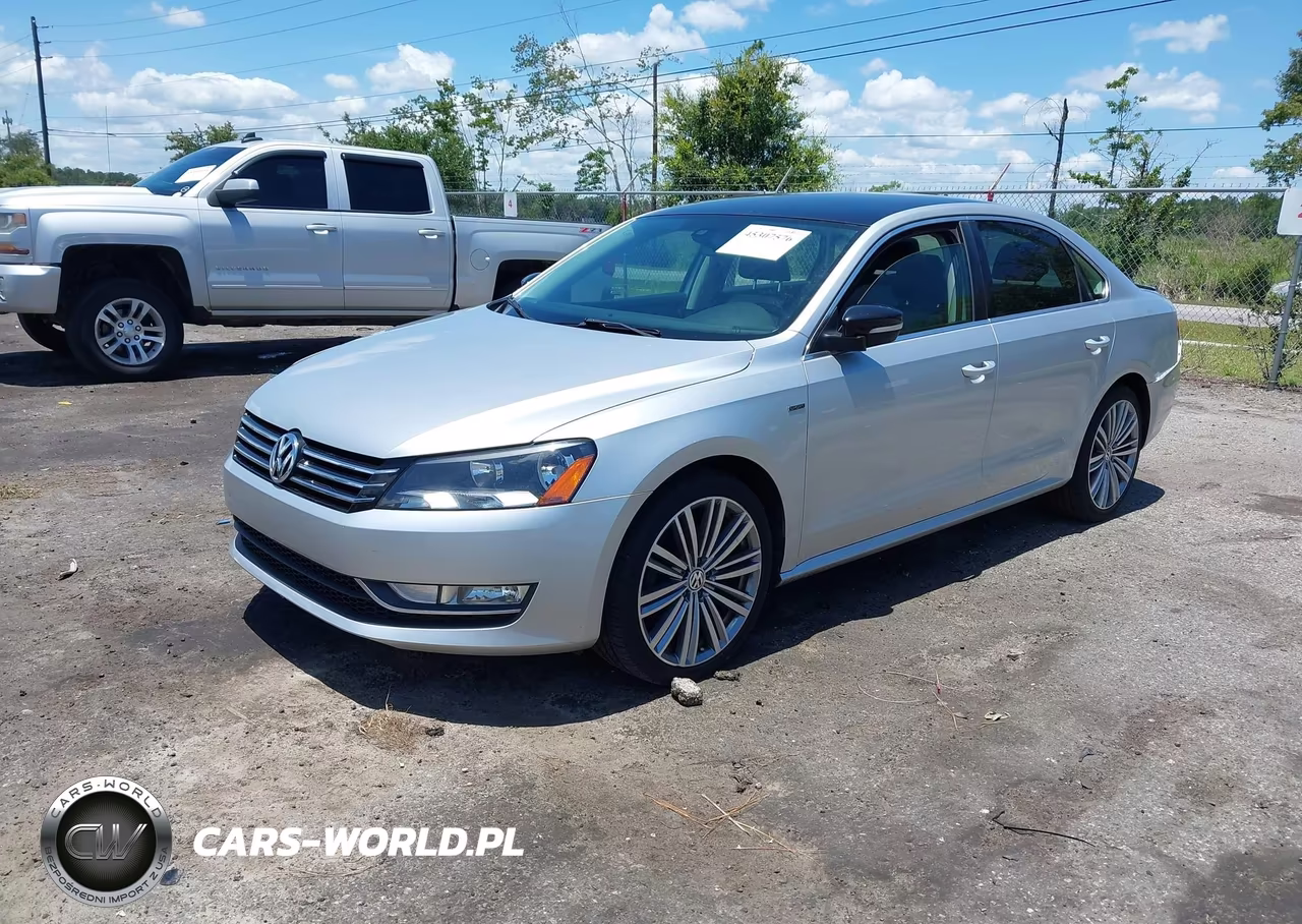 2015 Volkswagen Passat 1.8T Sport VIN:1VWBT7A30FC102971 - 2