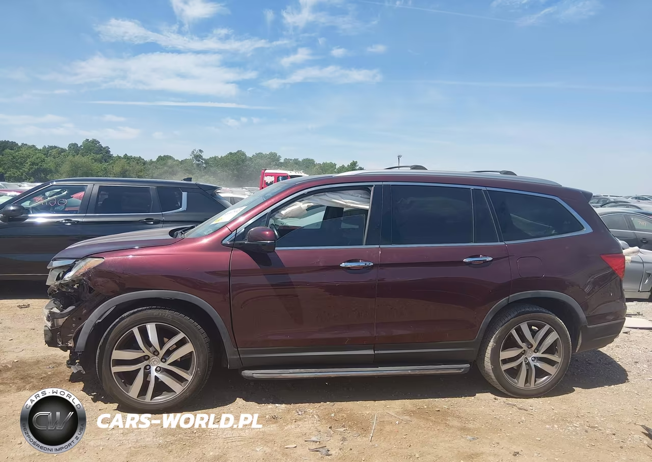 2016 Honda Pilot Touring VIN:5FNYF6H9XGB003930 - 14