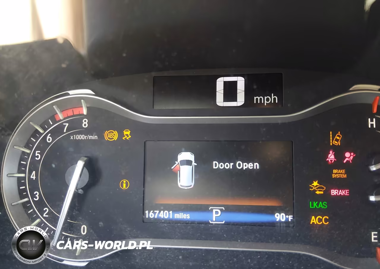 2016 Honda Pilot Touring VIN:5FNYF6H9XGB003930 - 15