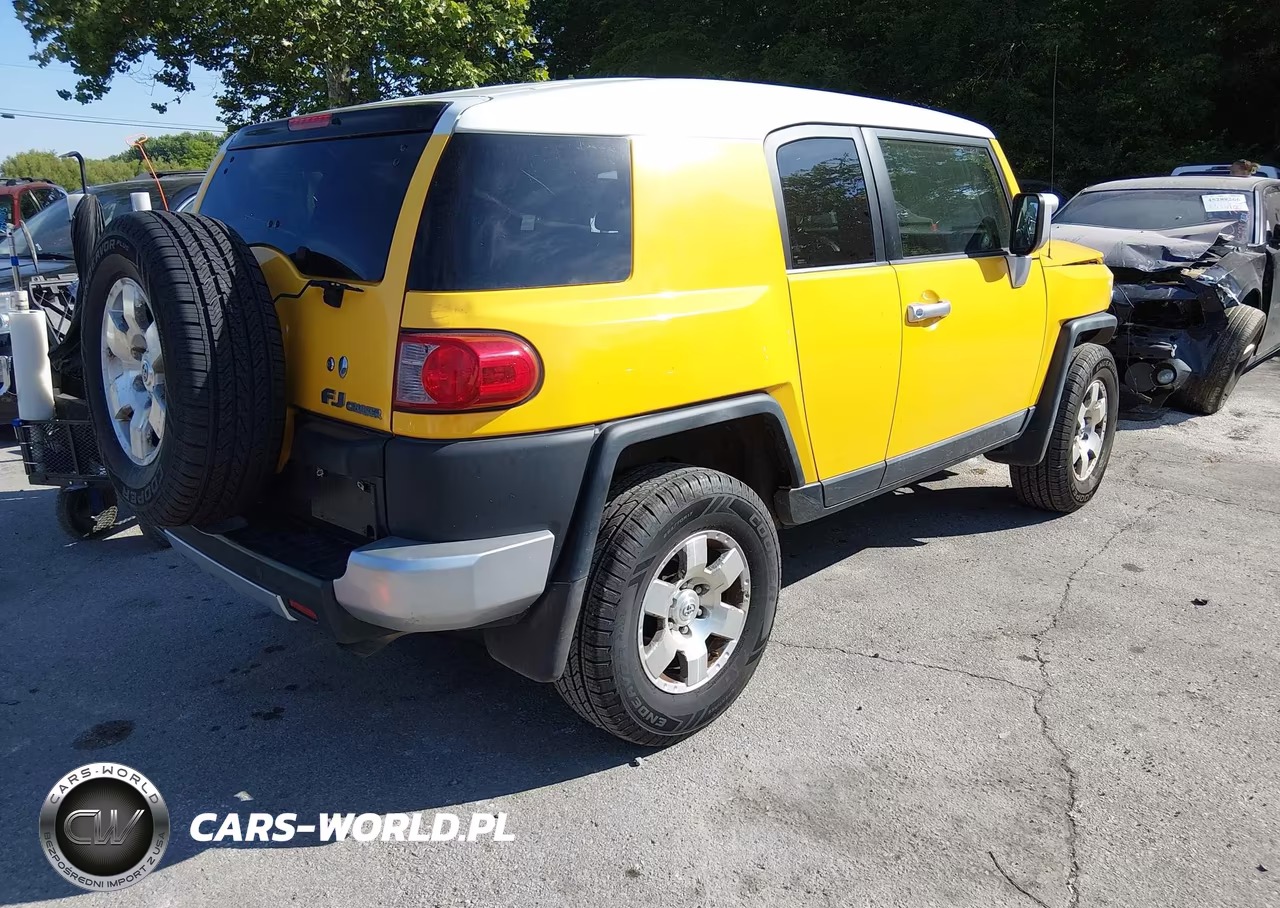 2007 Toyota Fj Cruiser VIN:JTEBU11F470096002 - 4