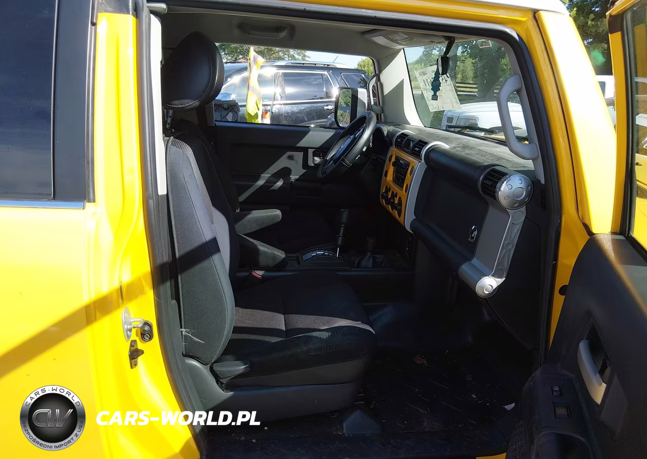 2007 Toyota Fj Cruiser VIN:JTEBU11F470096002 - 5