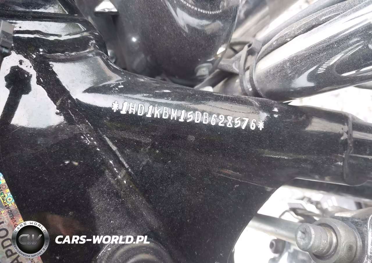 2013 Harley-Davidson Flhx Street Glide VIN:1HD1KBM15DB628576 - 10