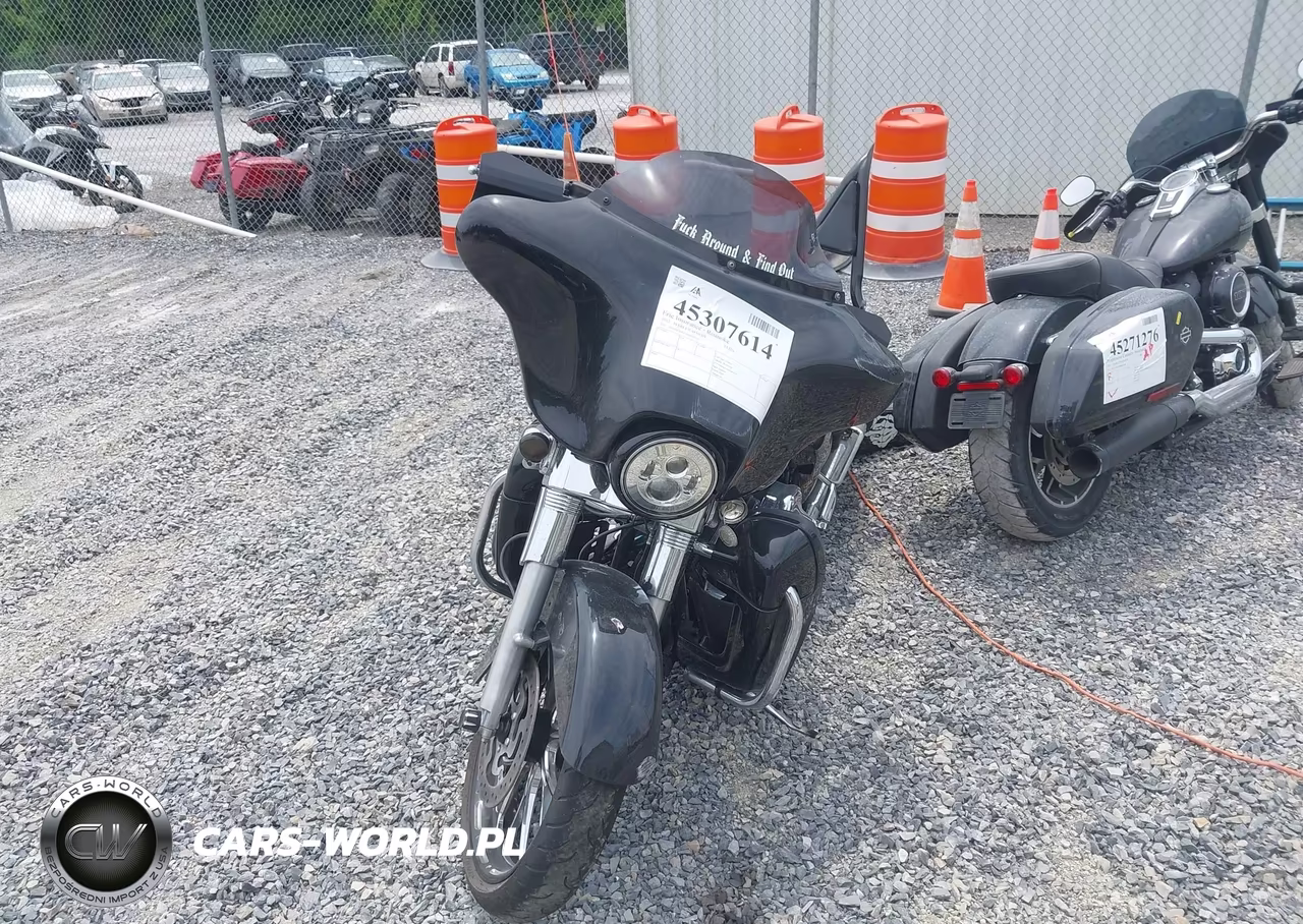 2013 Harley-Davidson Flhx Street Glide VIN:1HD1KBM15DB628576 - 5