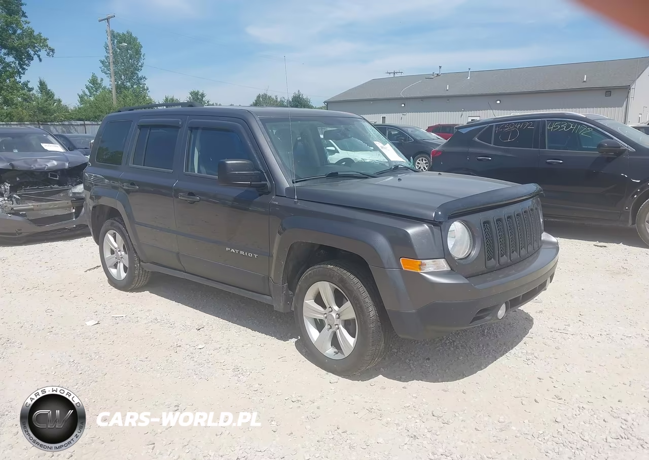 2014 Jeep Patriot Latitude – zdjęcie 1 z 11