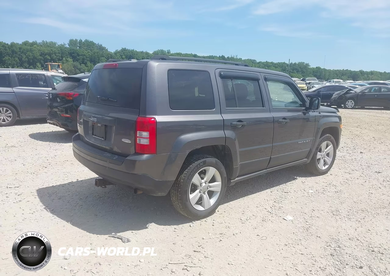 2014 Jeep Patriot Latitude VIN:1C4NJRFB1ED762480 - 4