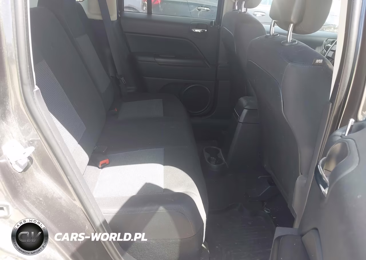 2014 Jeep Patriot Latitude VIN:1C4NJRFB1ED762480 - 8