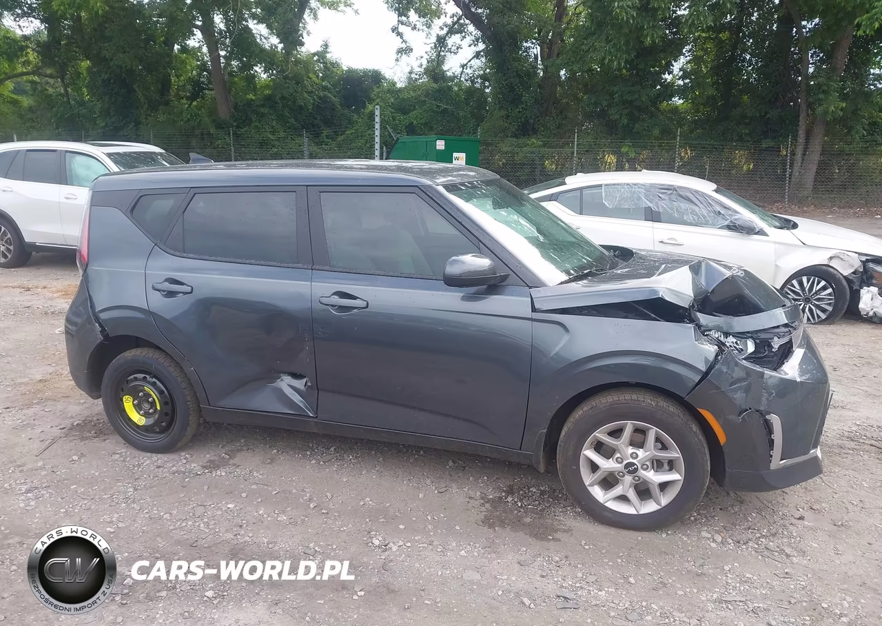 2025 Kia Soul Lx VIN:KNDJ23AU5S7953945 - 13