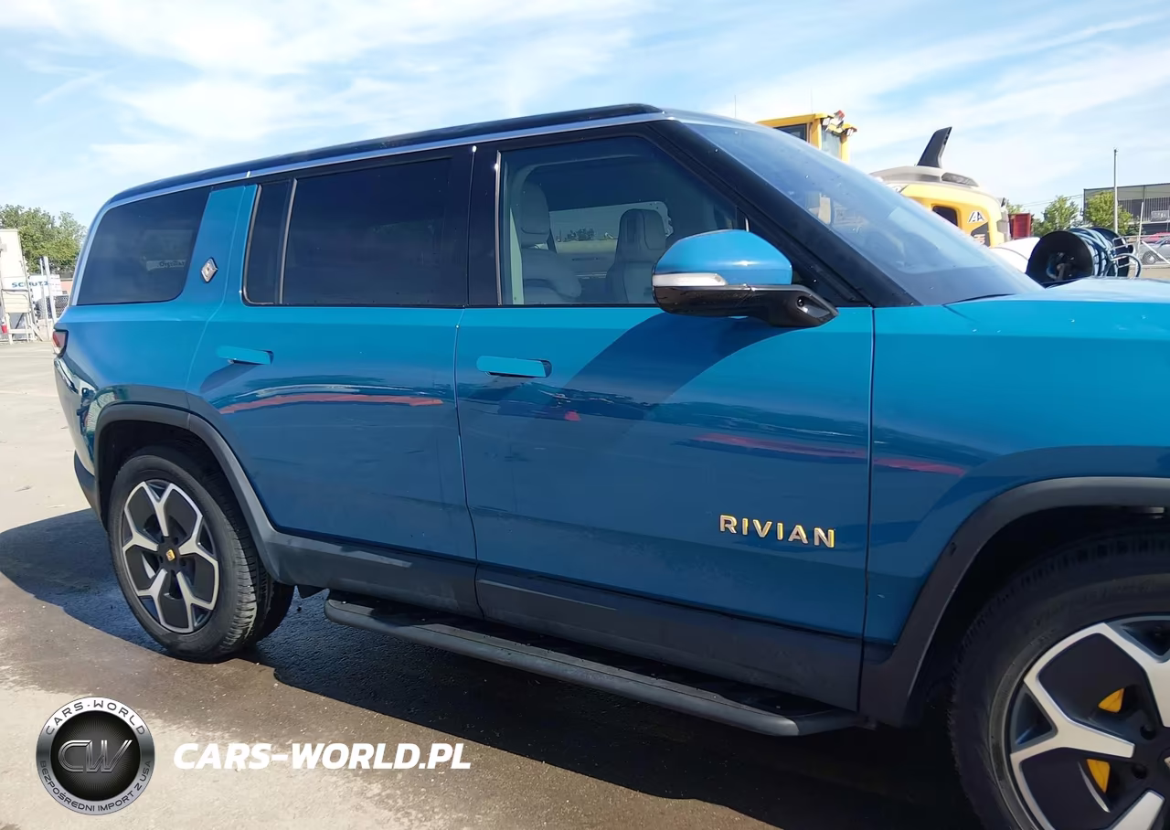2023 Rivian R1S Adventure VIN:7PDSGABA3PN014299 - 13