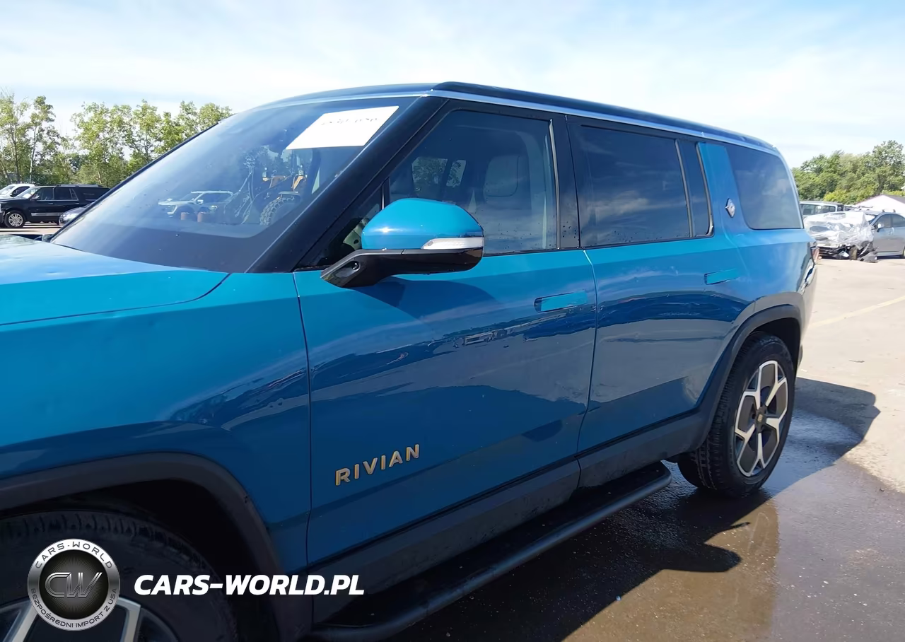 2023 Rivian R1S Adventure VIN:7PDSGABA3PN014299 - 14